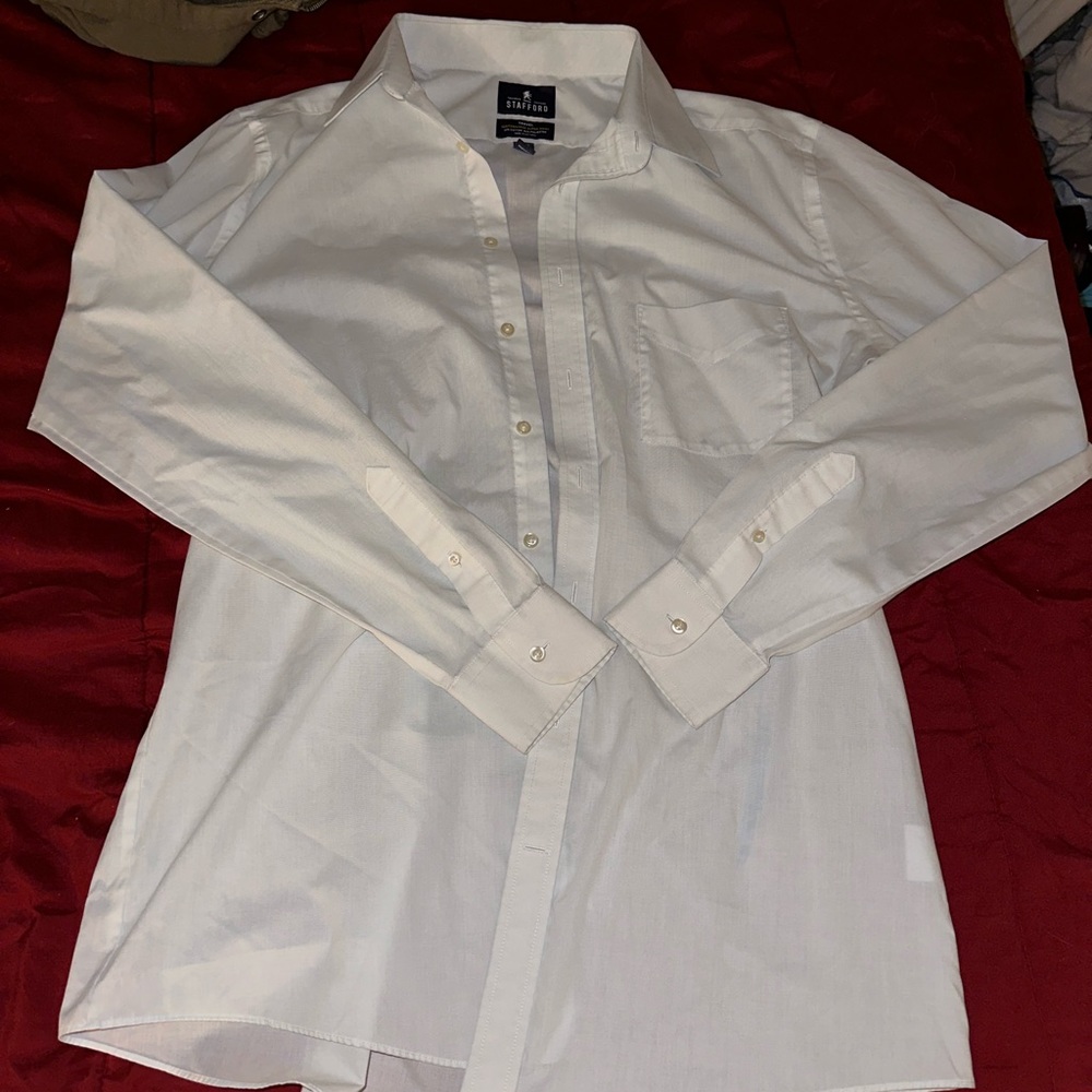 Men’s white dress shirt